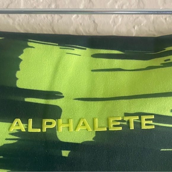 Alphalete Surface Power Leggings, Large, New - Picture 7 of 9